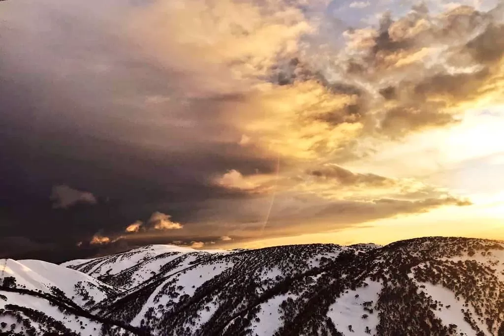 Hotham close Heavenly Valley for the 2023 season image
