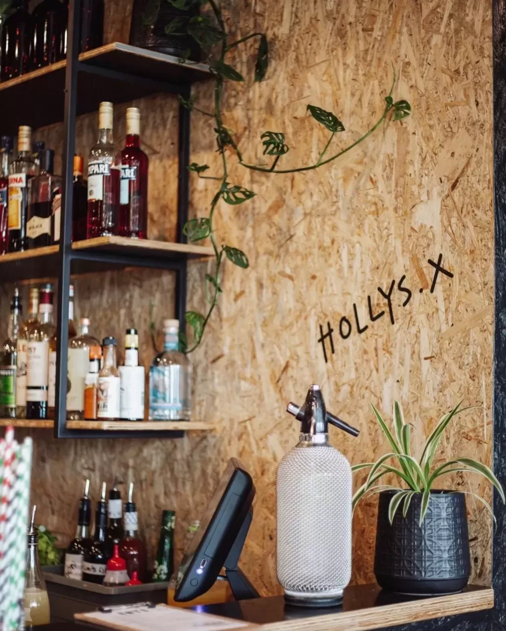 Holly Go Lightly Burger Bar image